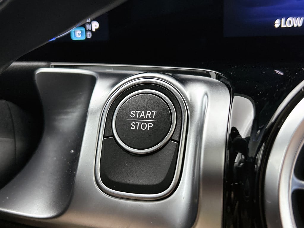 Mercedes-Benz Eqb 250+ business solution amg 71 kwh | trekhaak | premium pa