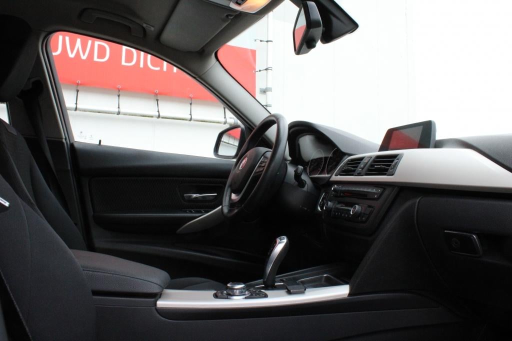 BMW 3-serie 316i executive