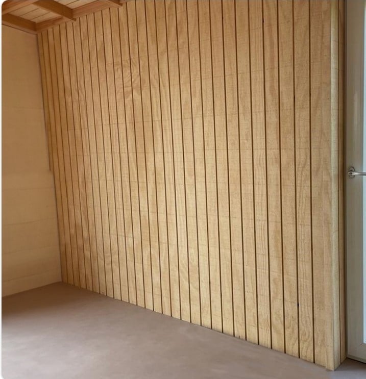 4 nieuwe houten platen van 244x122cm voor aftimmering kapschuur of veranda.