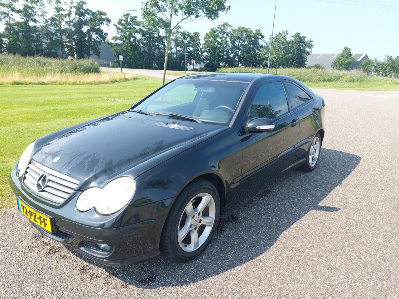 Te koop mooie Mercedes c200 sport coupe diesel