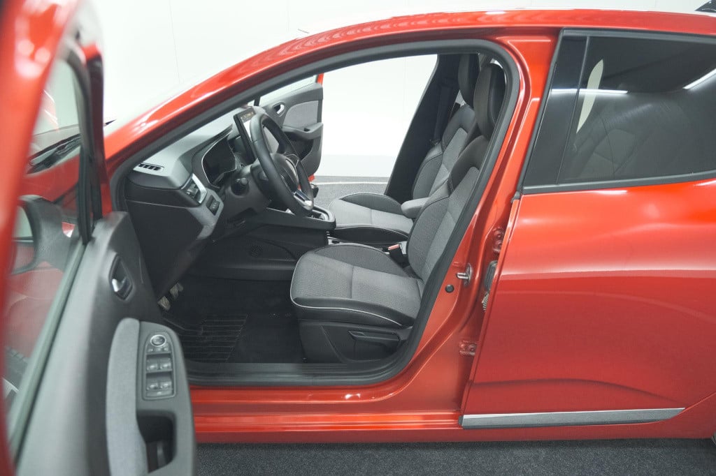 Renault Clio tce 90 gpf techno | 360 camera | dodehoekdetectie | adaptieve 