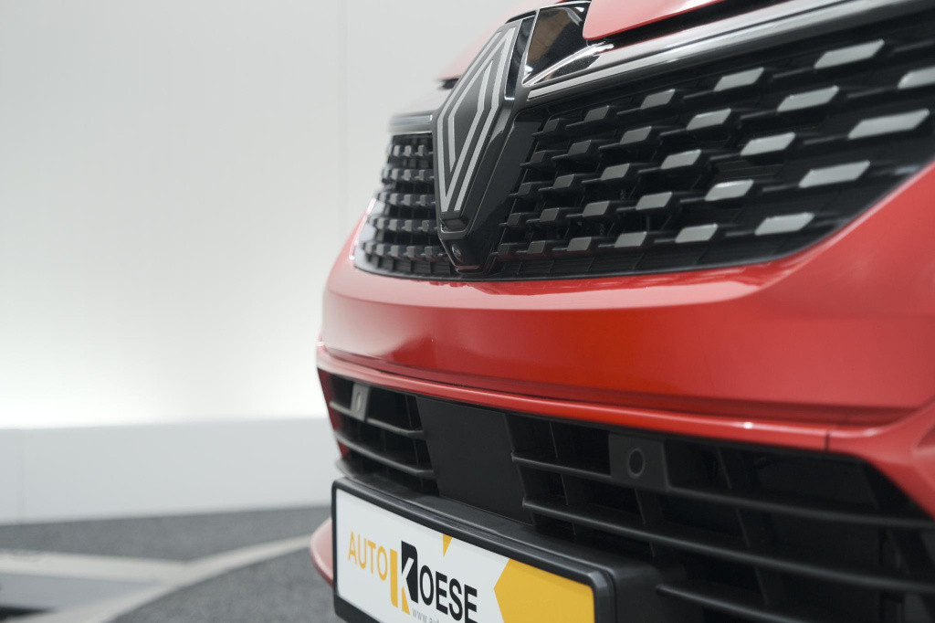 Renault Clio 1.6 e-tech full hybrid 145 techno | 360 camera | bose audio | 