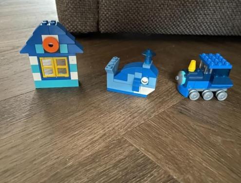 Lego Classic: Blauwe creatieve doos 10706