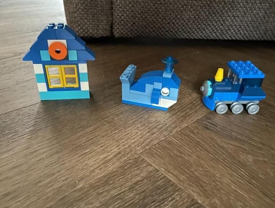Lego Classic: Blauwe creatieve doos 10706