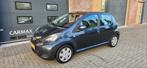 Toyota Aygo 1.0-12v comfort 5drs / nl auto / nap 78.111 km !