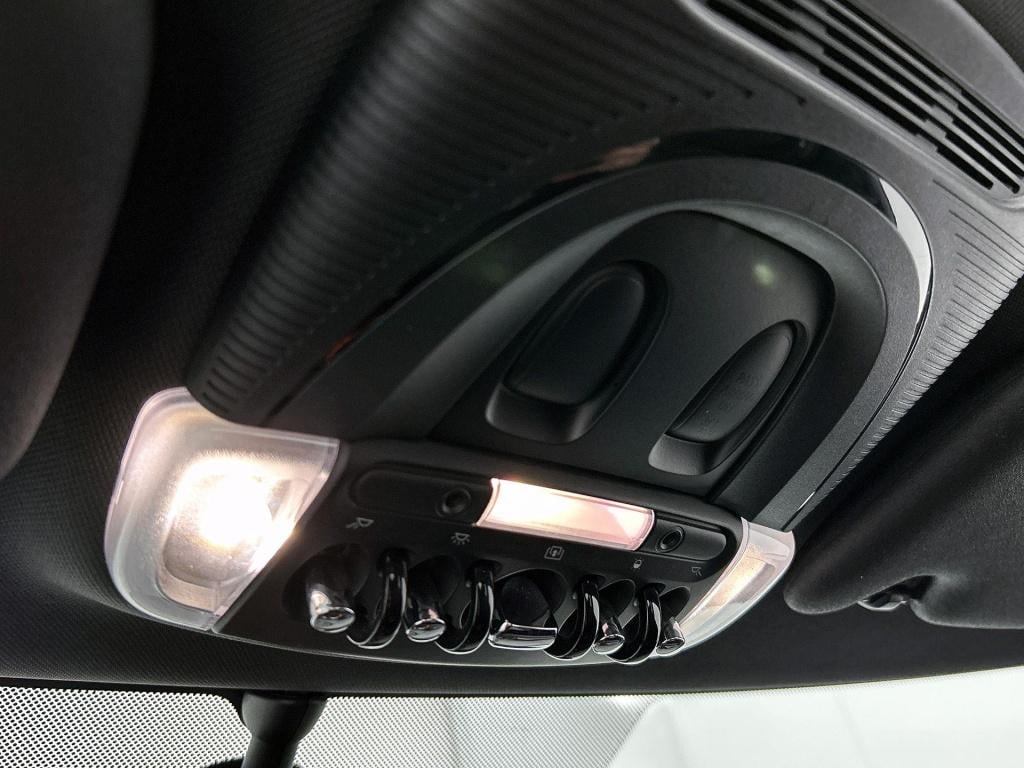 Mini Cooper mini 1.5 marylebone | panorama dak | climate control | bluetoot