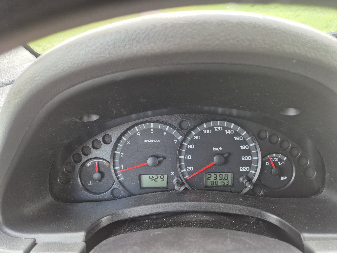 Ford transit Connect 1.8 Benzine Bestel