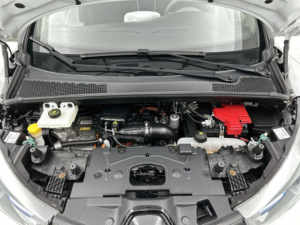 Renault Zoe r90 life 41 kwh | apple carplay / android auto | climate contro