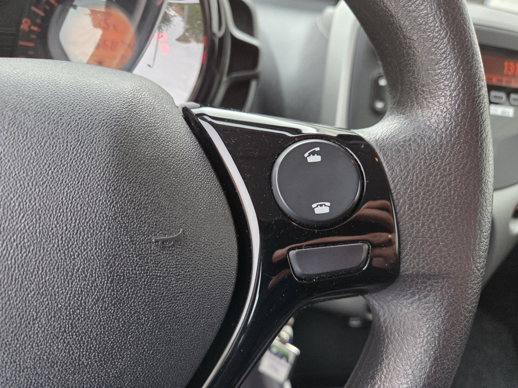 Peugeot 108 1.0 e-vti active | pack premium | airco | bluetooth