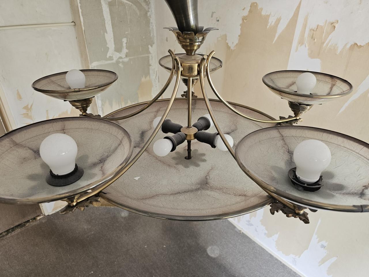 Vintage plafondkroonluchter met alabaster glasschalen