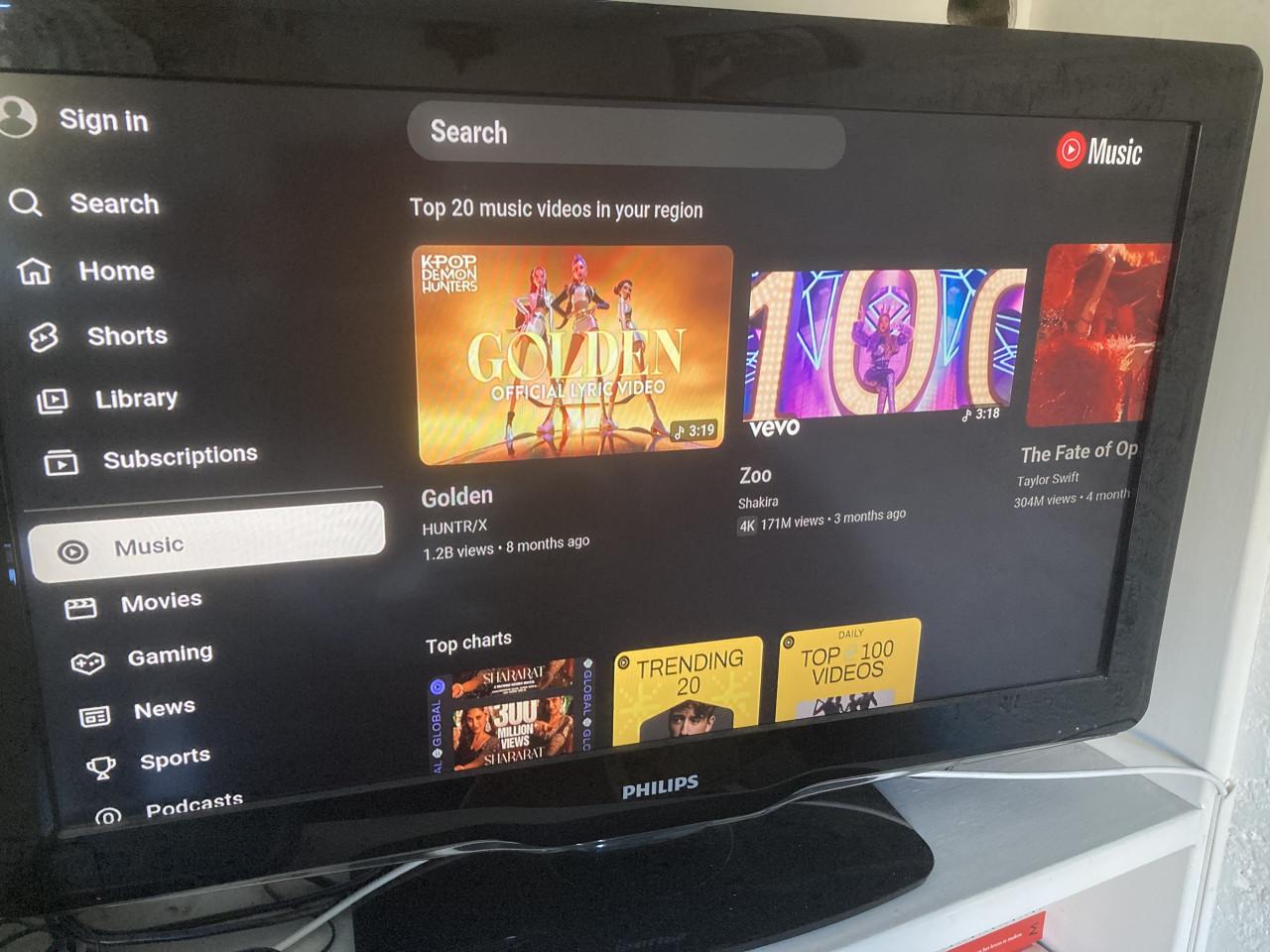 Phillips 32 Inch smart tv