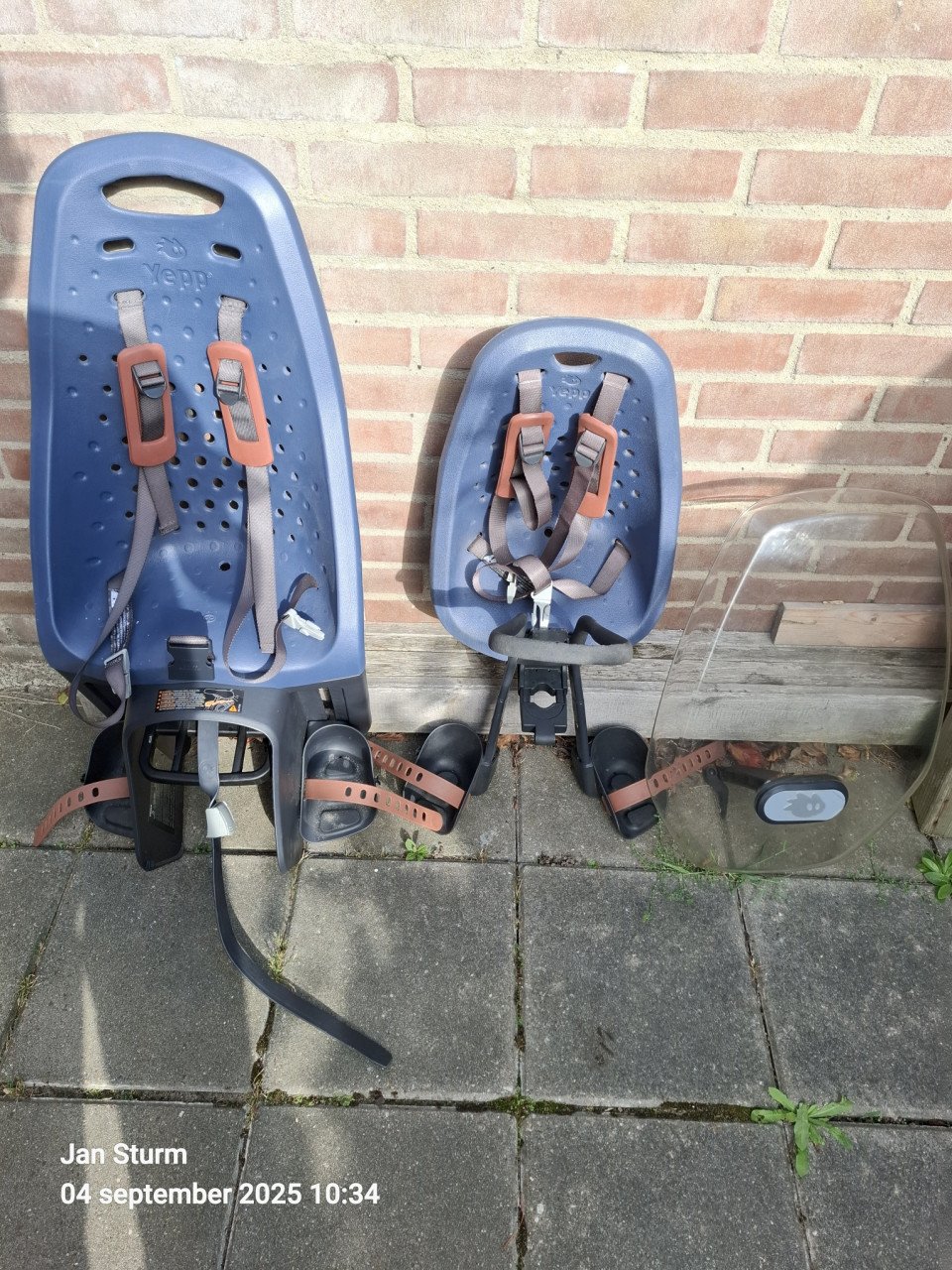 Complete set Yepp fietsstoeltjes.
