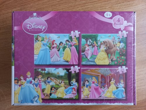 Nieuwe Puzzel 4 x in 1 doos, Prinsessen