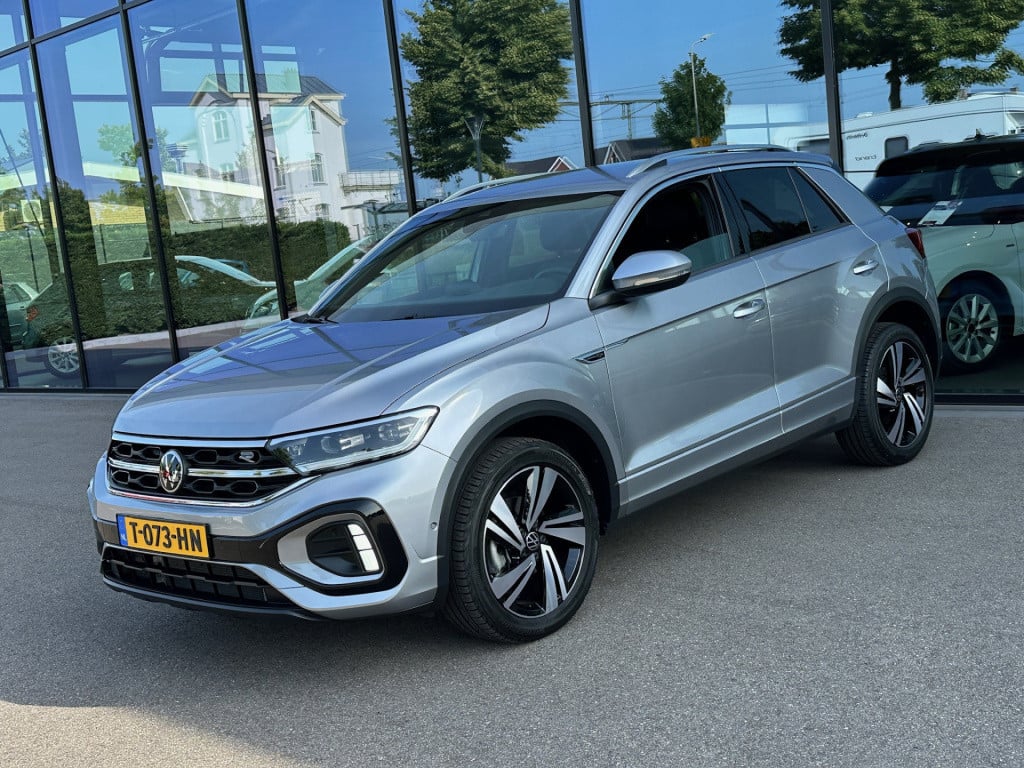 Volkswagen T-roc 1.5 tsi 150pk dsg r-line | camera | keyless | carplay | le