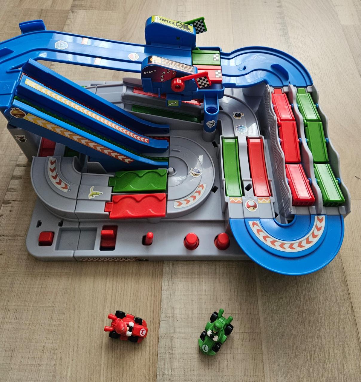 Super Mario Kart Racing DX Deluxe!