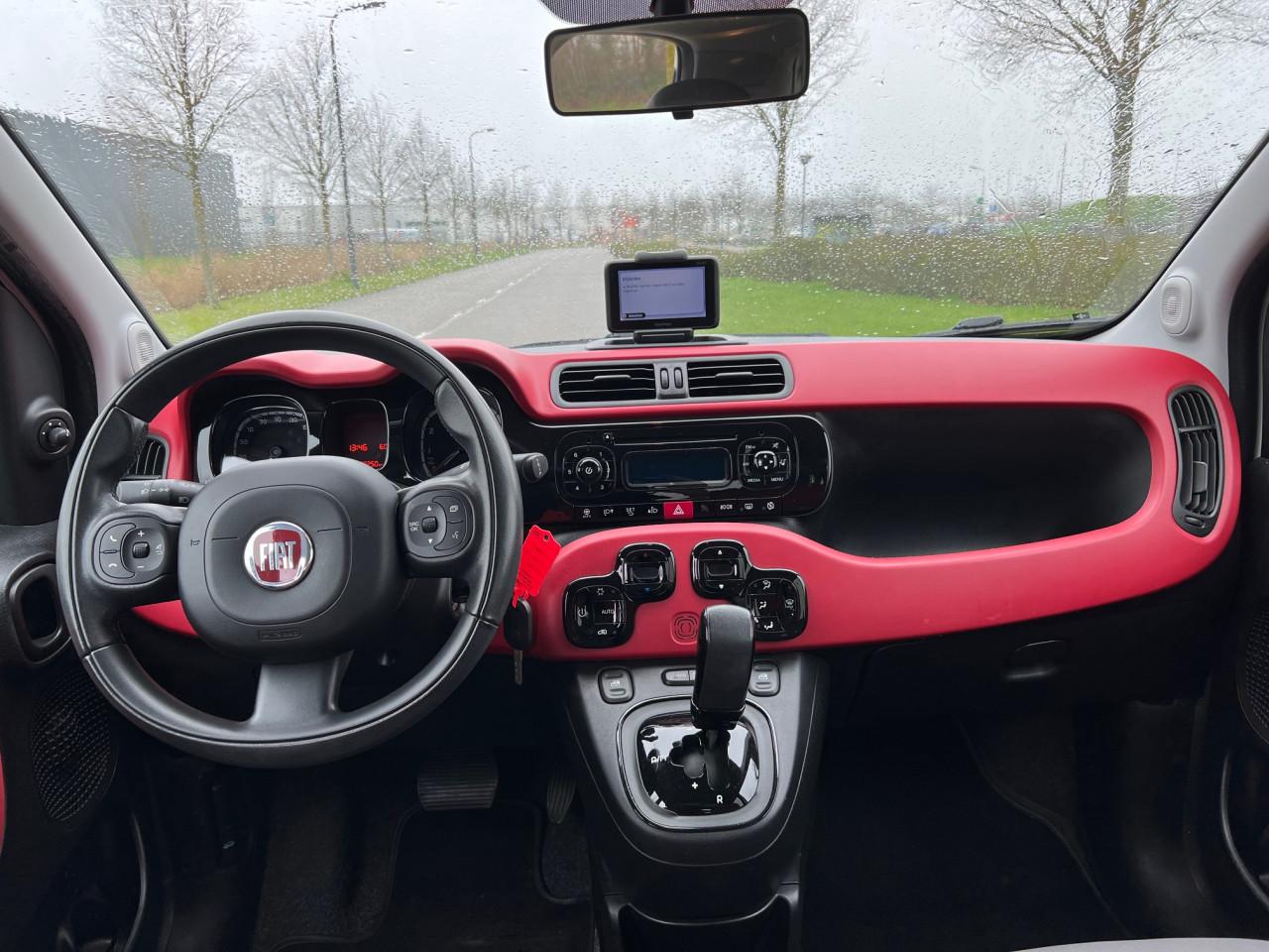 Fiat Panda Automaat, uit 2016 met 60.250 km.