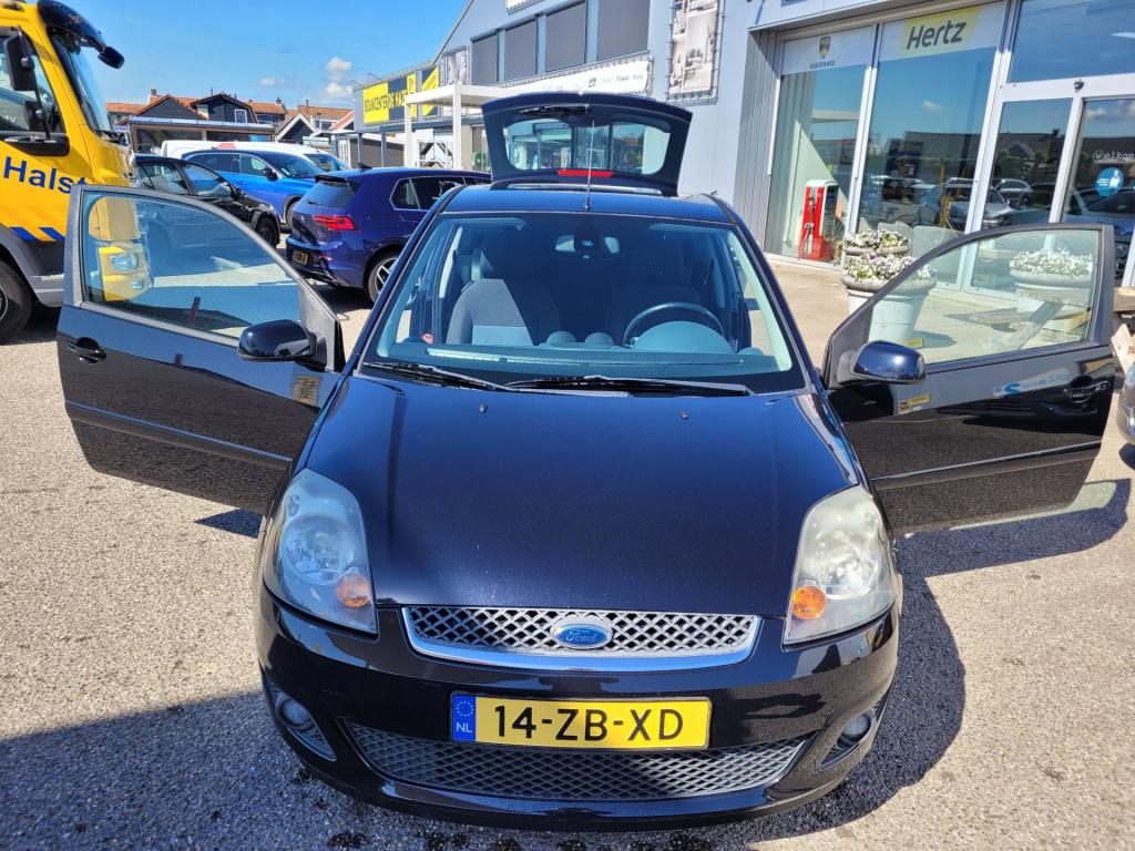 Ford Fiesta 1.3-8v futura