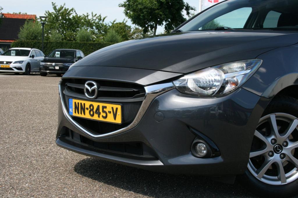 Mazda 2 1.5 skyactiv-g gt-m line / pdc / stoelverwarming / navi