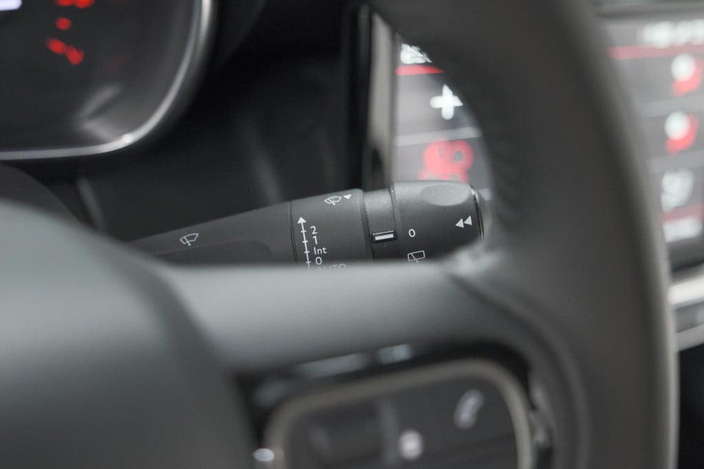 Citroen C3 Aircross puretech 130 eat6 max | camera | navigatie | apple carp