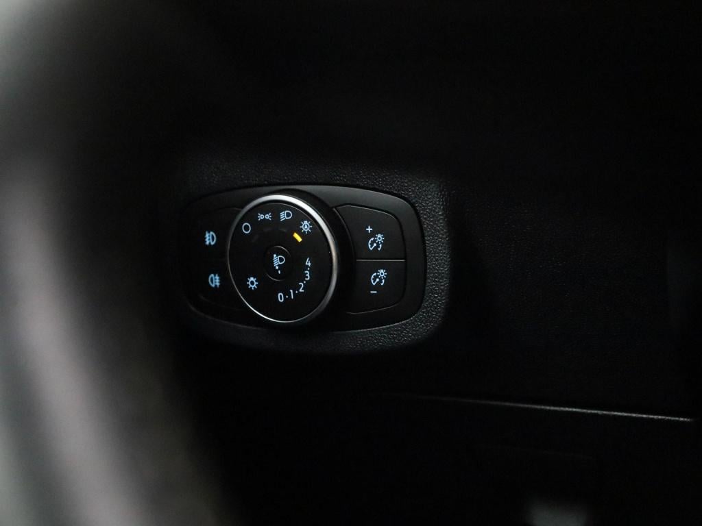 Ford Fiesta 1.0 ecoboost titanium | winterpack | stoel/stuur verwarming | l