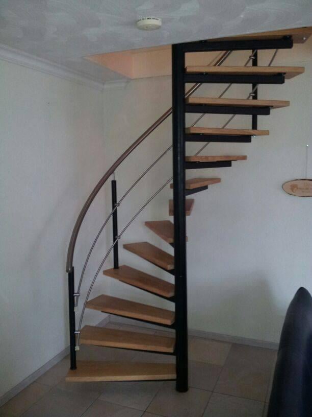 Stalen spiltrappen op maat – Al meer dan 40 Jaar vakmanschap