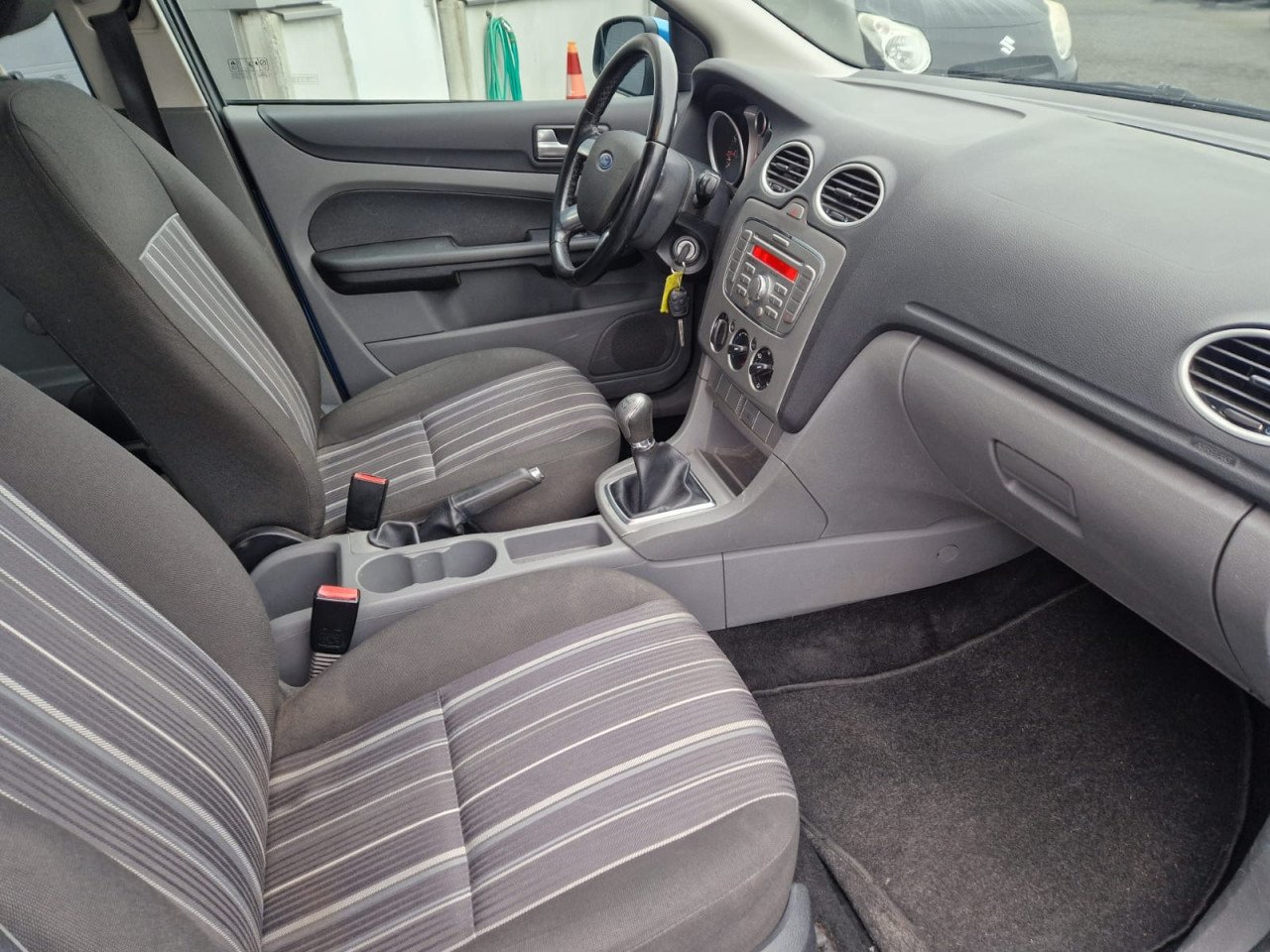 TE KOOP FORD FOCUS STATION 1.6 TREND ZUINIGHEIDSLABEL B