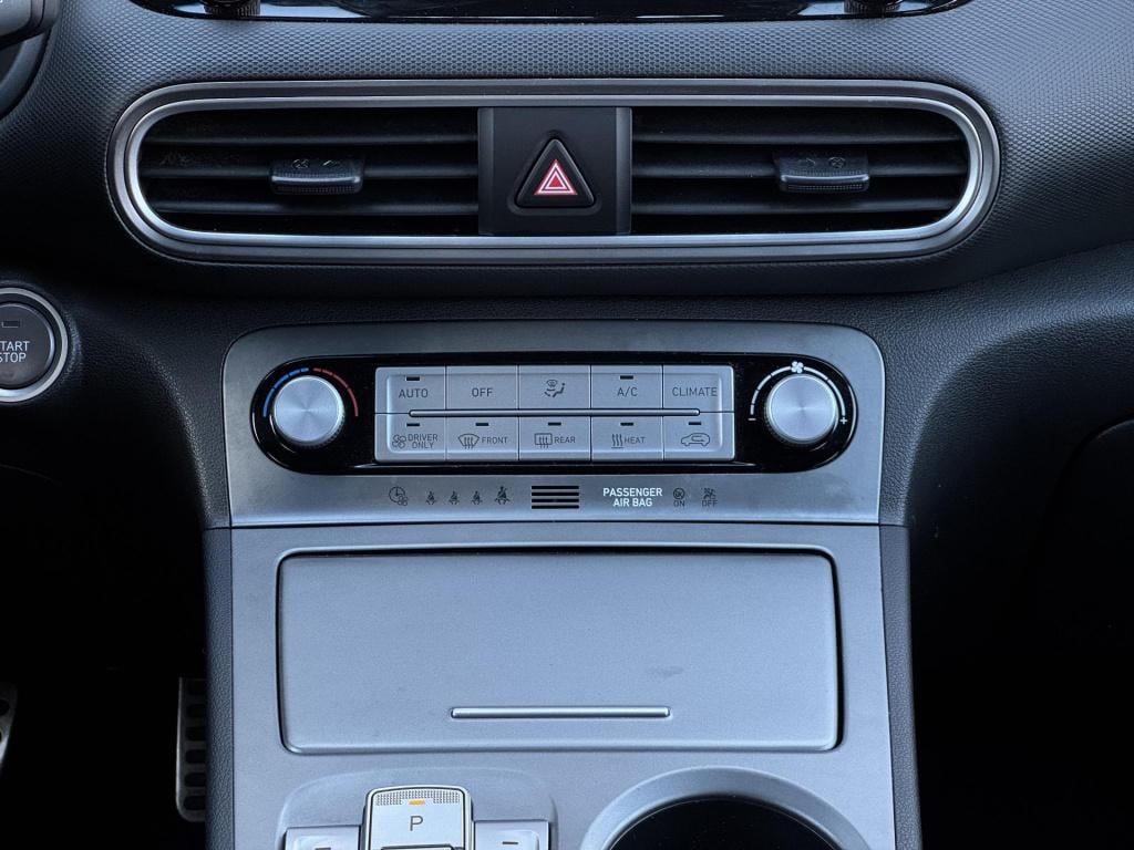 Hyundai Kona ev fashion 64 kwh 3-fase lader, soh 96%!