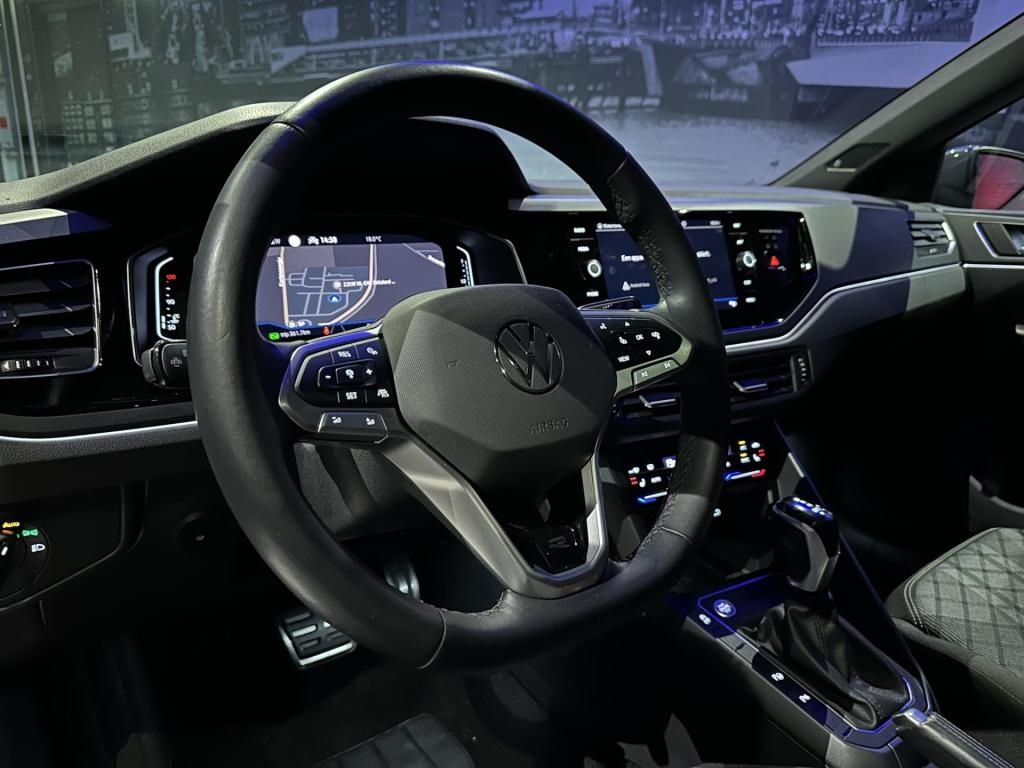 Volkswagen Polo 1.0 tsi r-line *beats*pano*camera*navi*appconnect*