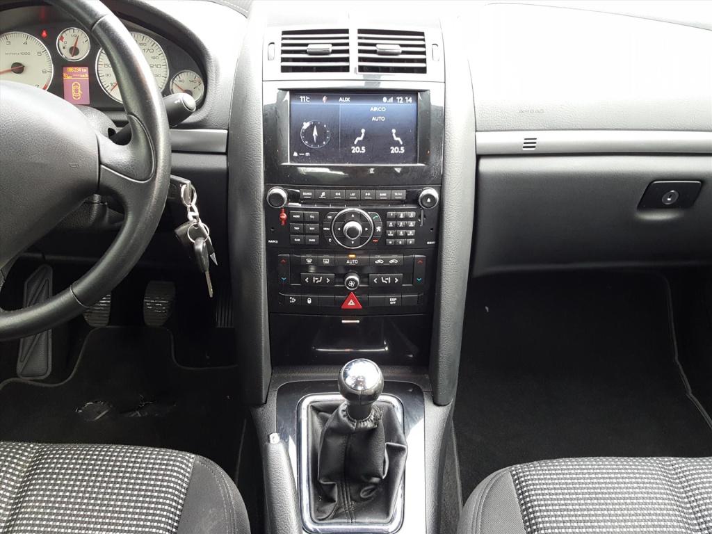 Peugeot 407 st 2.0i-16v 140pk trekhaak afneembaar | navigatie | cruise & cl