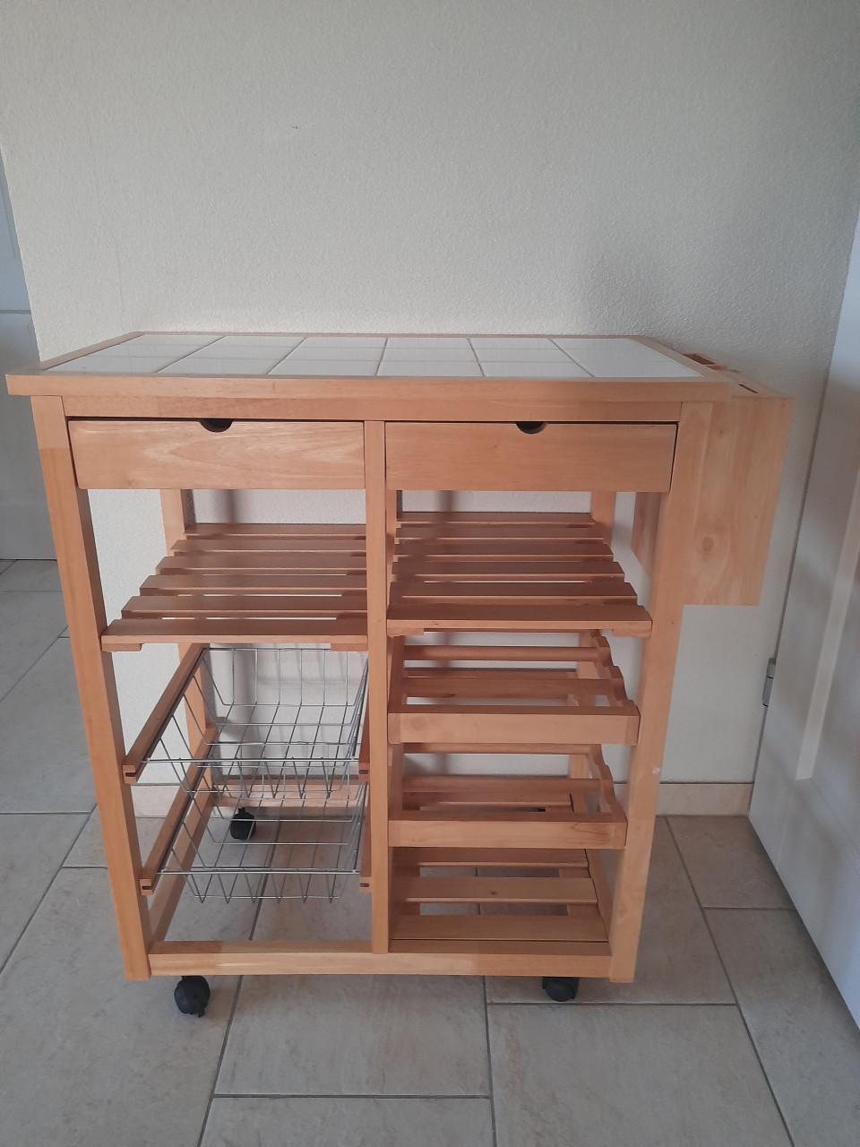 Mooie nette TROLLEY / ROLTAFEL ( in goede nette staat ) 39 x 78 x 84H