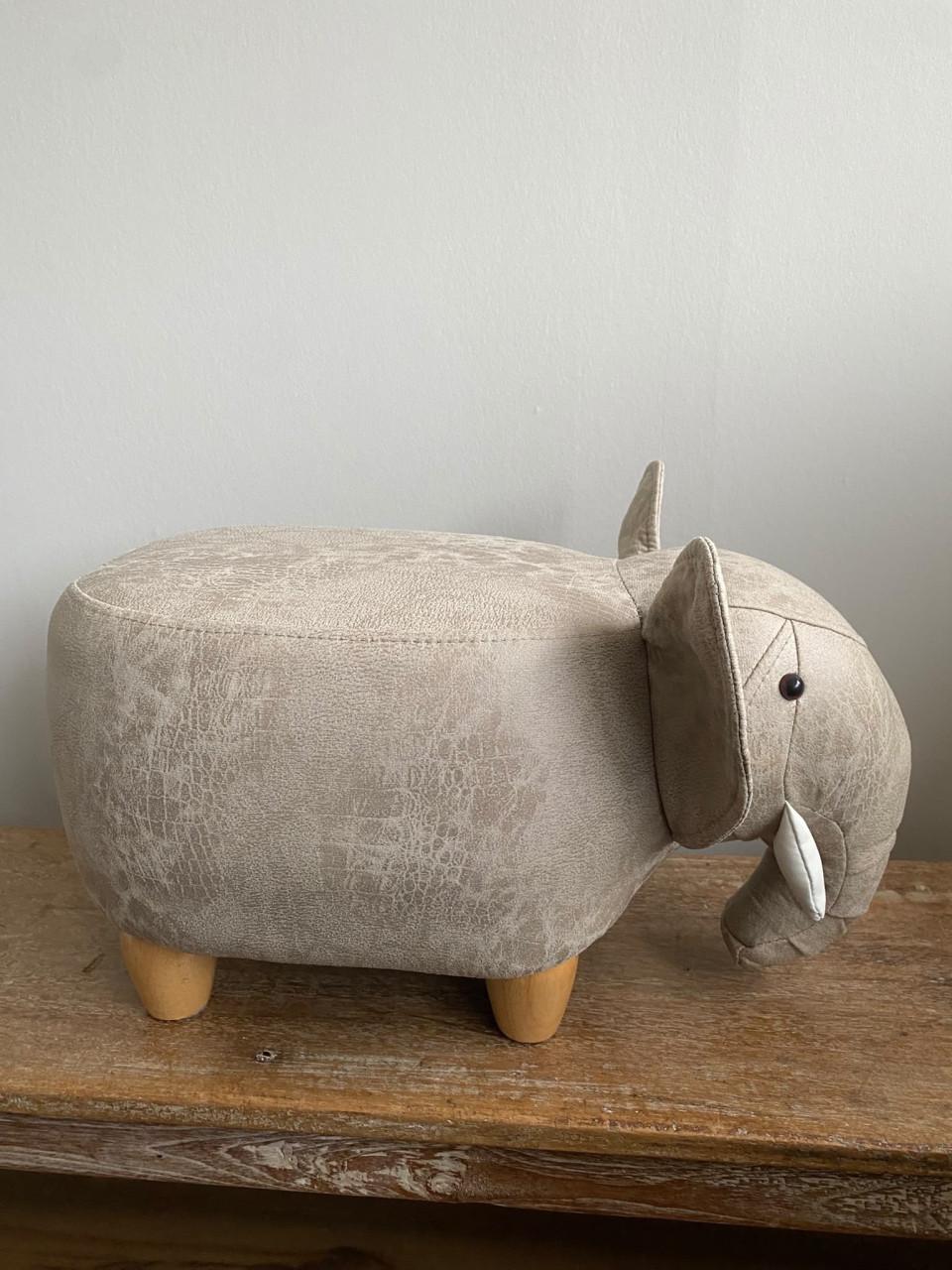 Olifant poef / voetenbankje