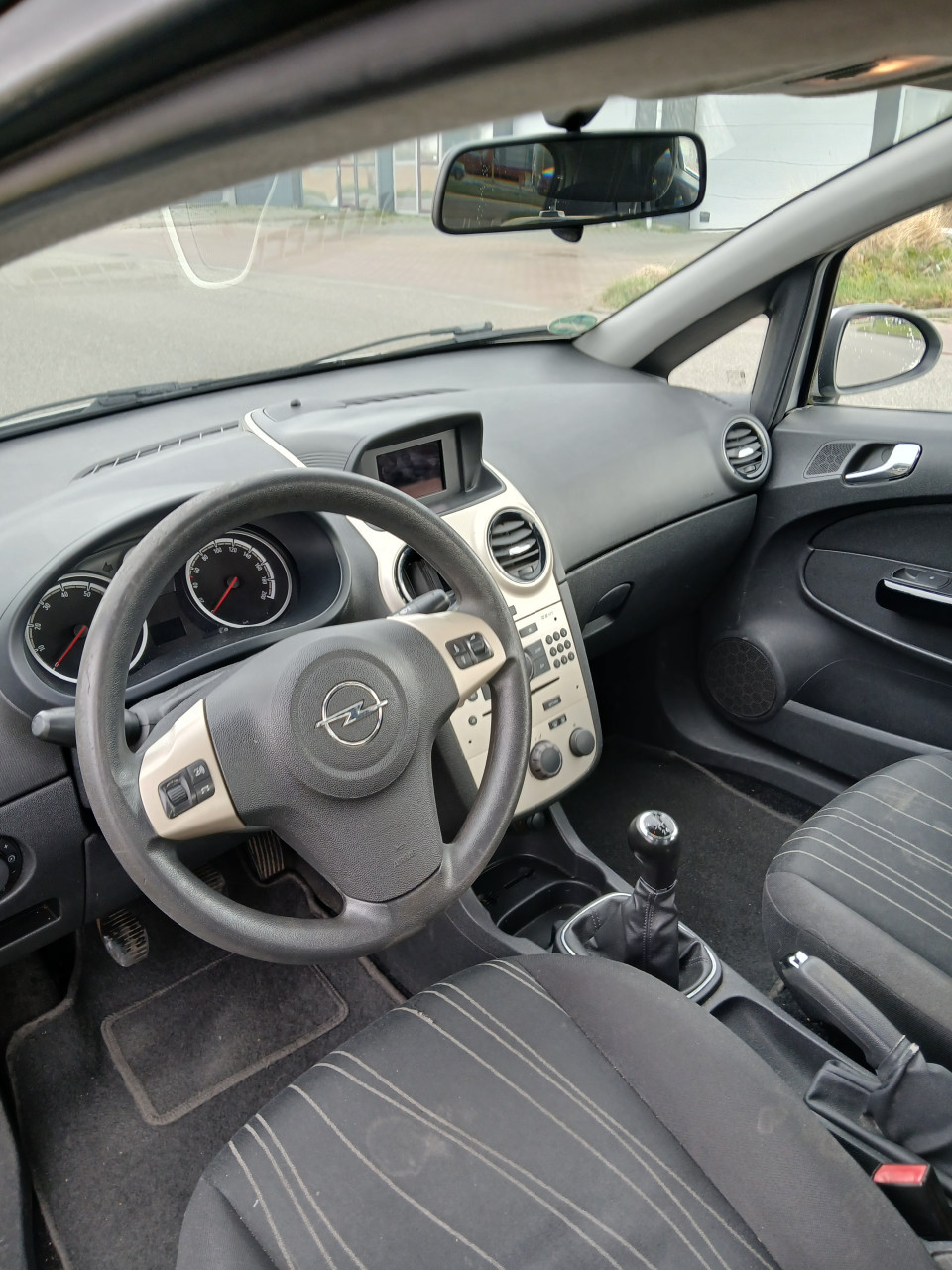 Opel Corsa 1.4-2008-km.148234 NAP-5 drs-airco-stuurbekr-el.ramen-2250,=