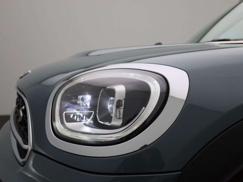 Mini Countryman 2.0 cooper s e all4 | navigatie | verwarmde stoelen | elekt