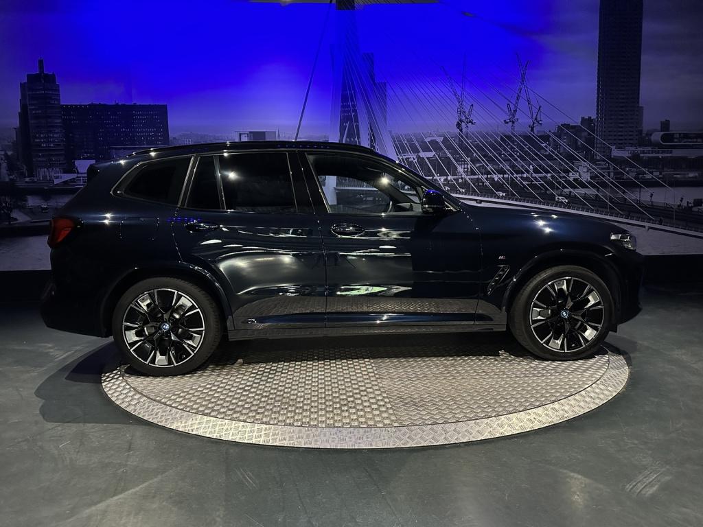 BMW Ix3 high executive 80 kwh *panoramadak*360camera*hud*harmankardon*