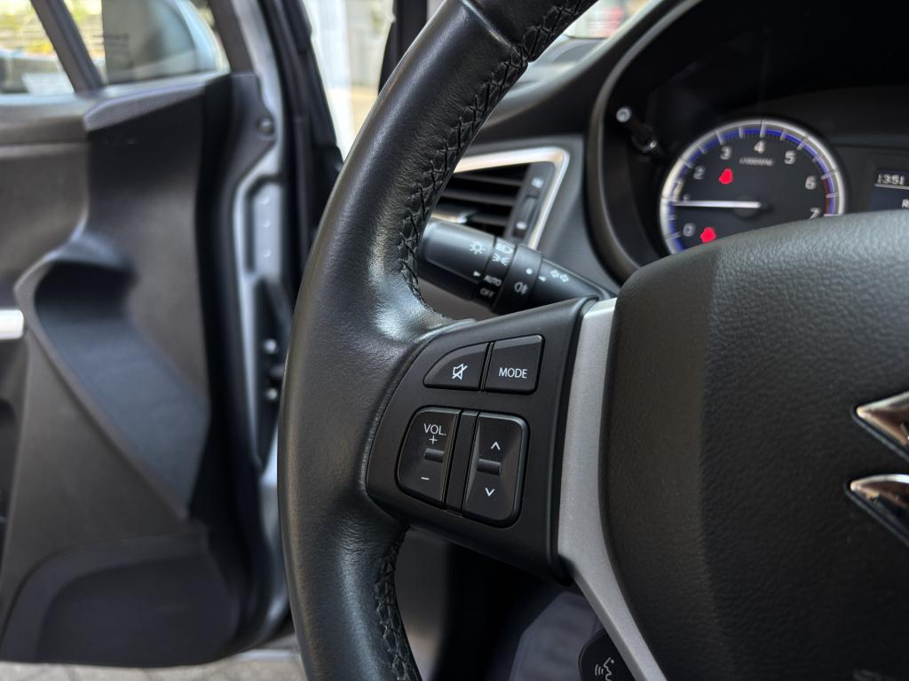 Suzuki Sx4 S-cross style 1.4 boosterjet smart hybrid / trekhaak / panoramad