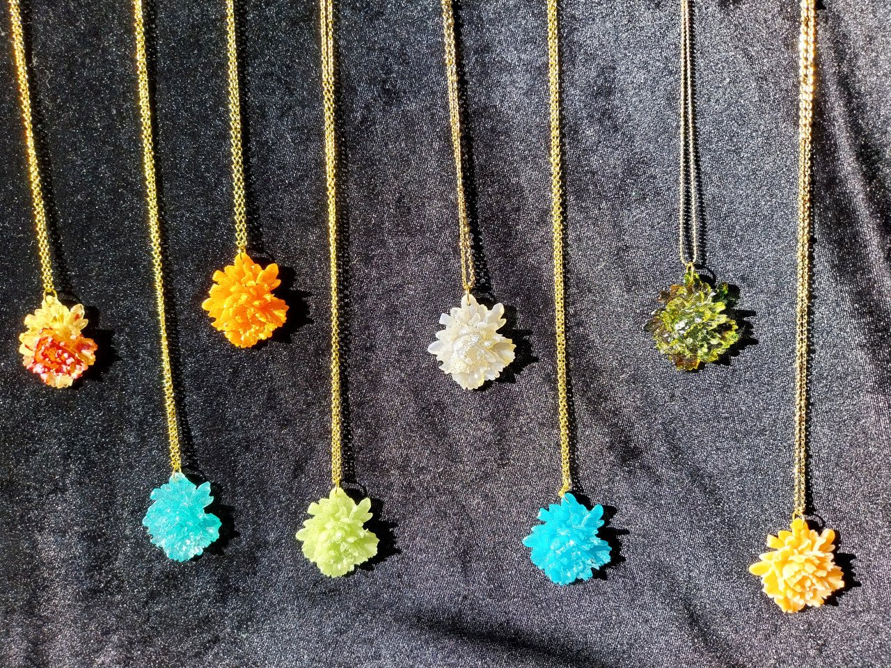 Ketting met handgemaakte hanger, tip voor moederdag