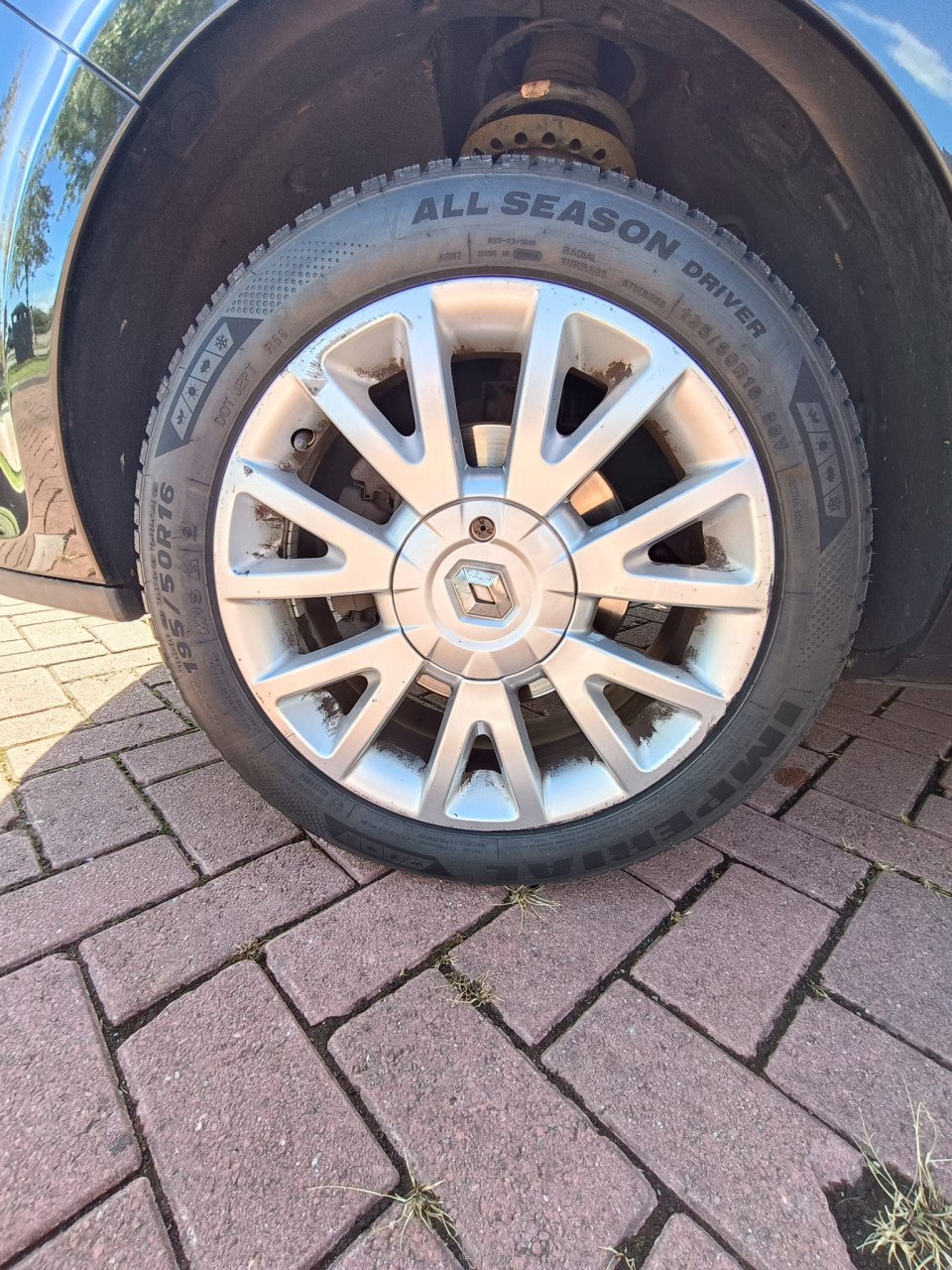 Renault Clio 1.6 16V 82KW 5-DRS 2007 Zwart