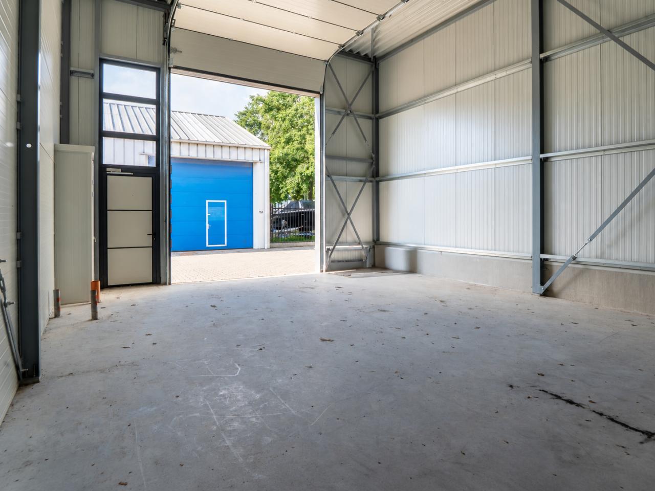 TE KOOP | Moderne bedrijfsunit in Middelburg