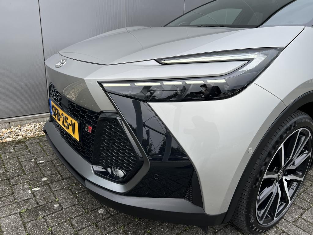 Toyota C-hr 2.0 phev 220 gr sp