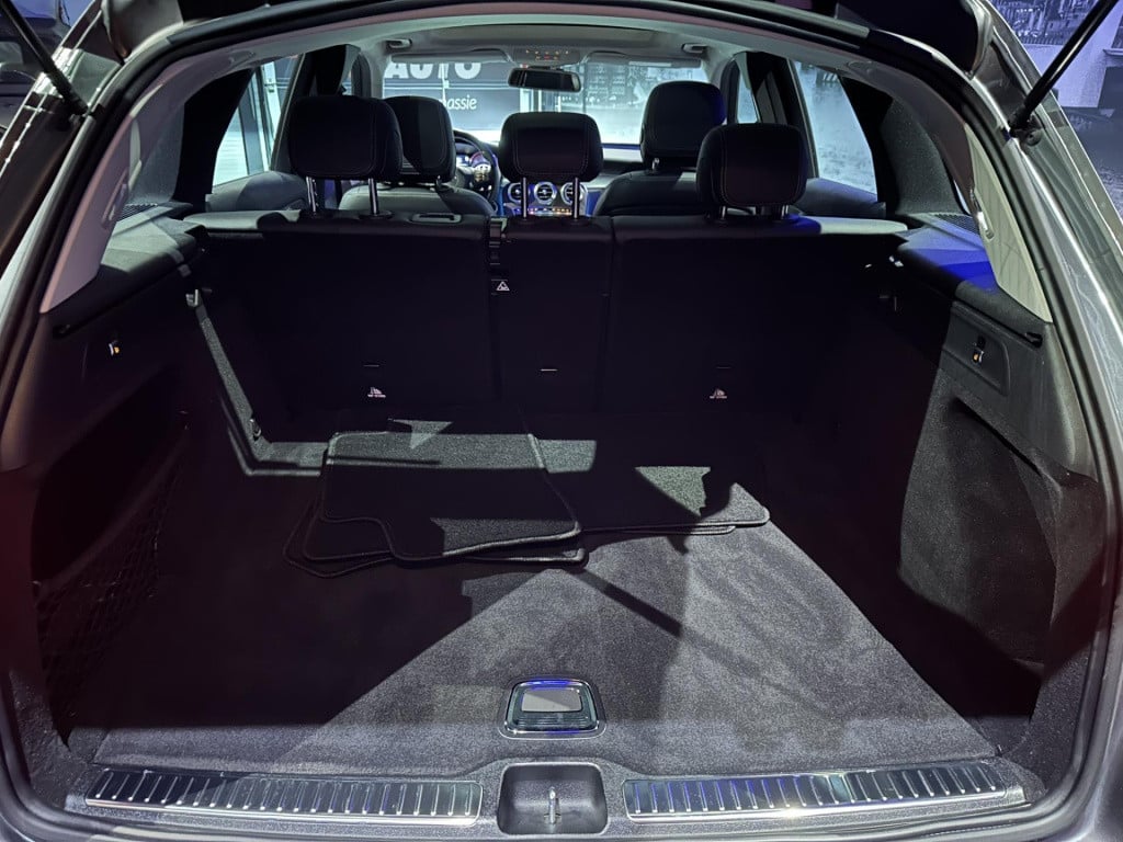 Mercedes-Benz Glc 250 4matic premium plus *panoramadak*
