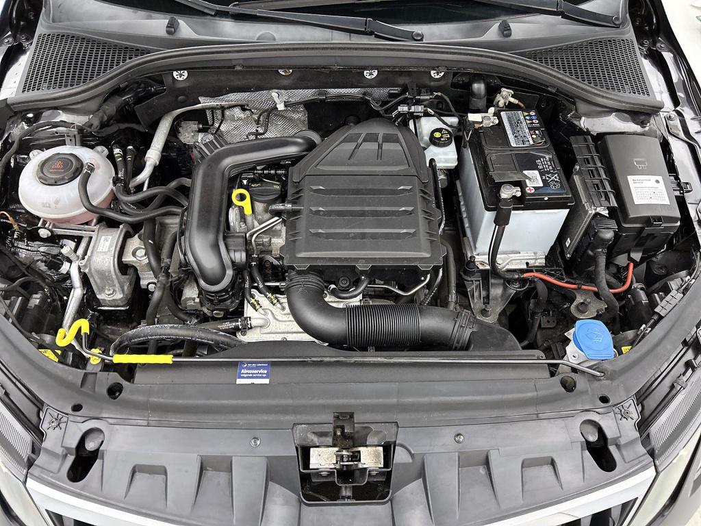 Skoda Octavia combi 1.0 tsi greentech clever edition | automaat | apple car