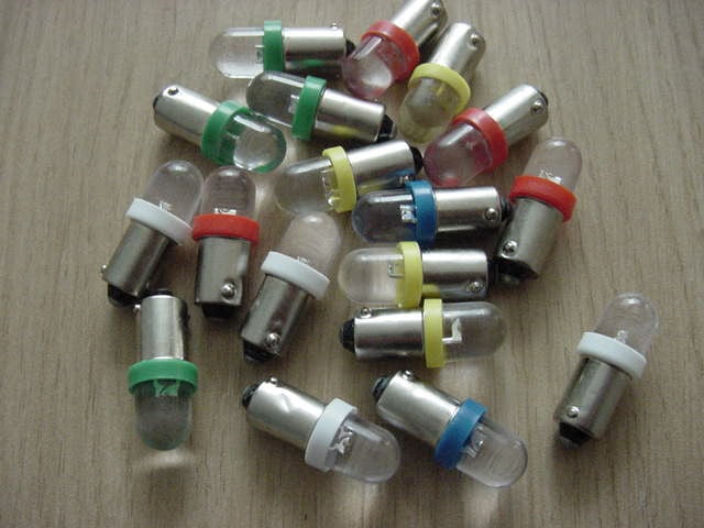 18x T10 Kleur Led Verlichting BA9S  NIEUW