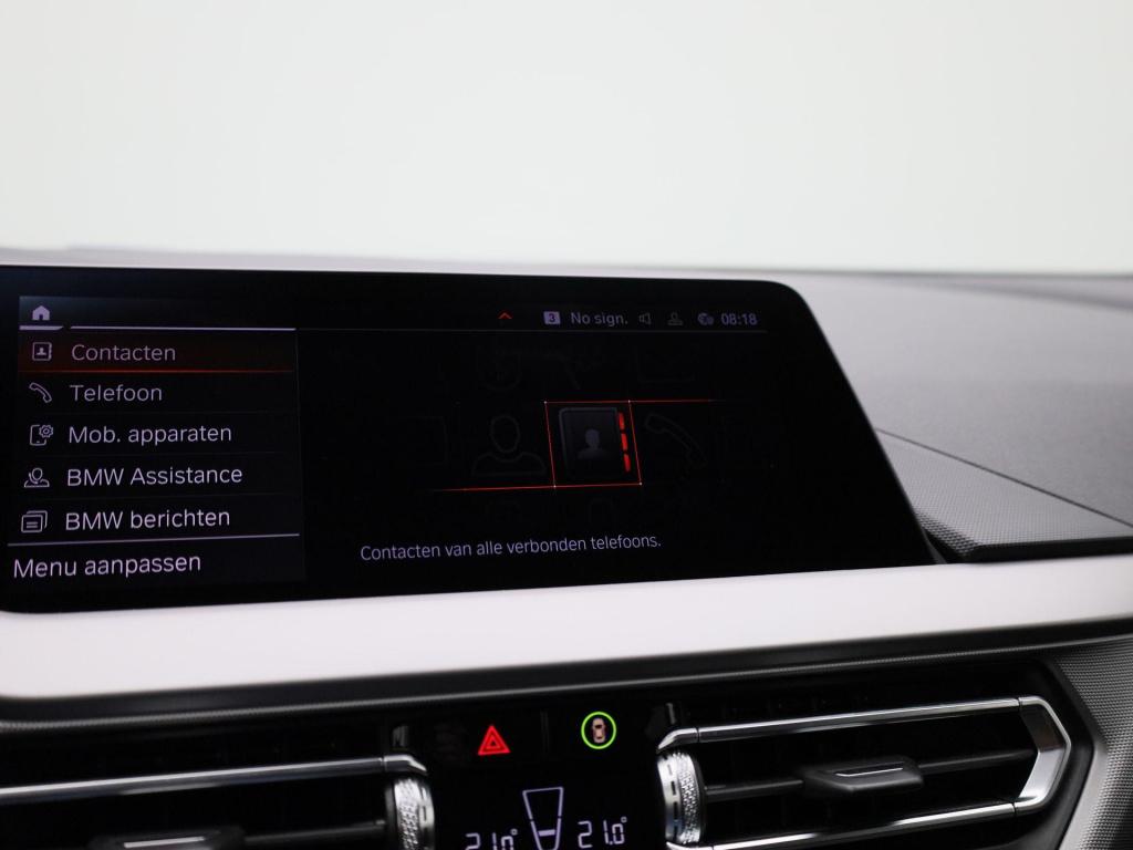 BMW 1 Serie 118i business edition | automaat | apple carplay / android auto