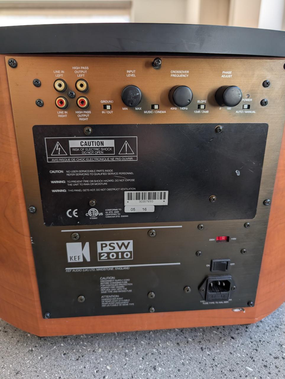 Kef speakerset