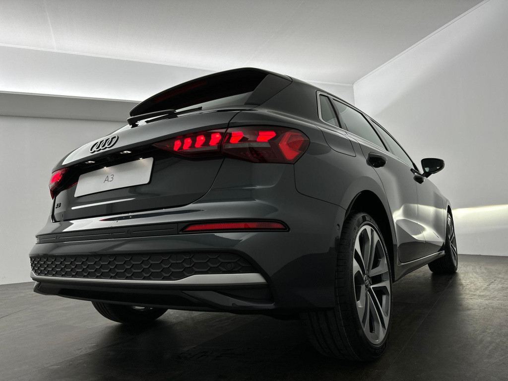 Audi A3 sportback advanced edition 40 tfsi e 150 kw / 204 pk sportba
