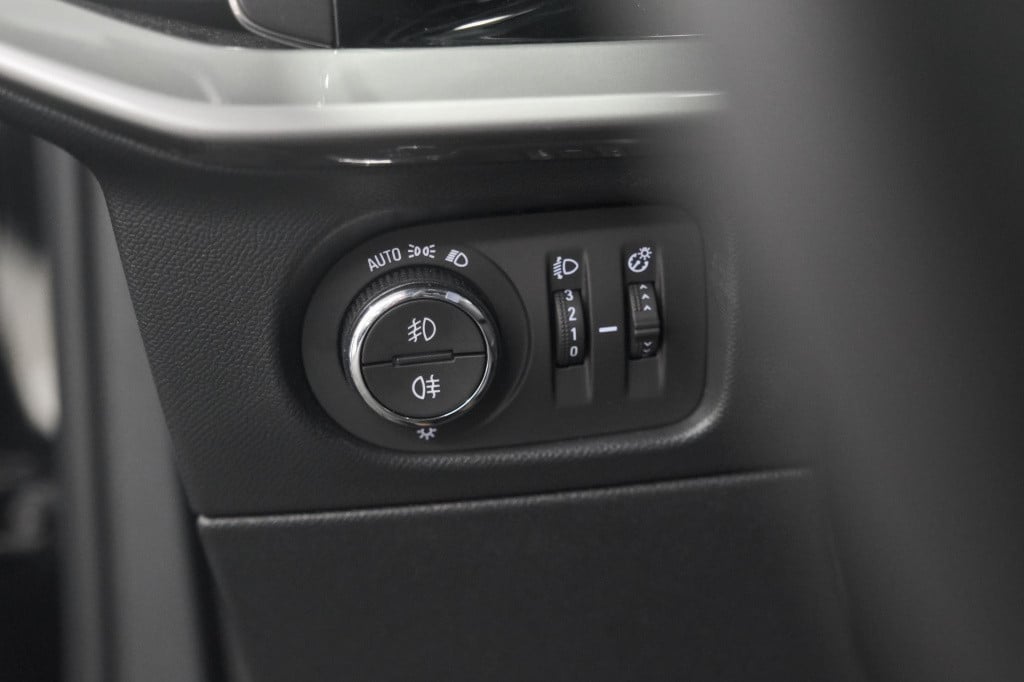 Opel Mokka turbo 130 at ultimate | camera | dodehoekdetectie | massage | ad