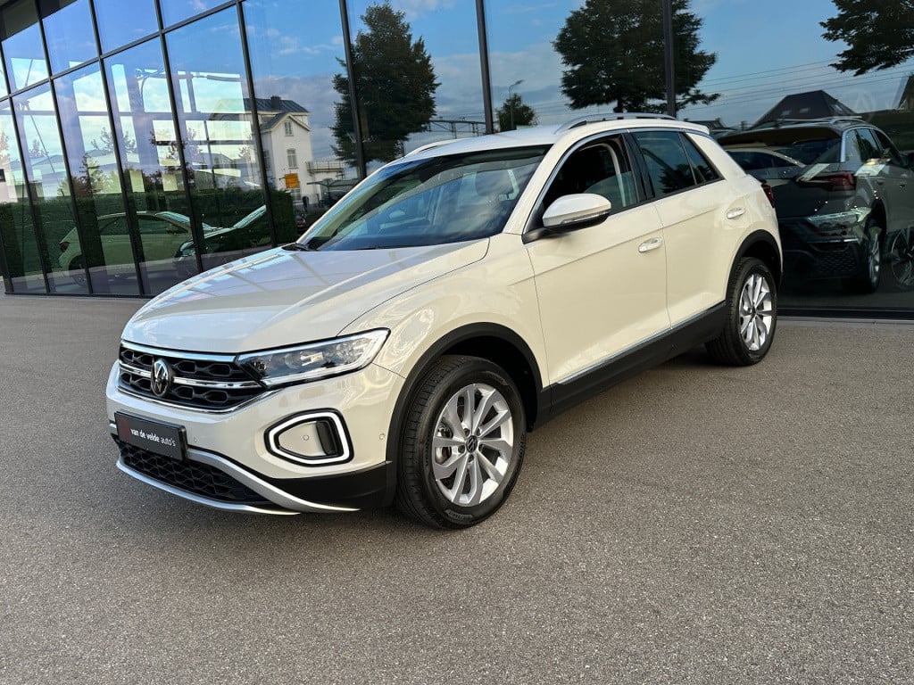 Volkswagen T-roc 1.5 tsi 150pk dsg style carplay | camera | keyless | elek.