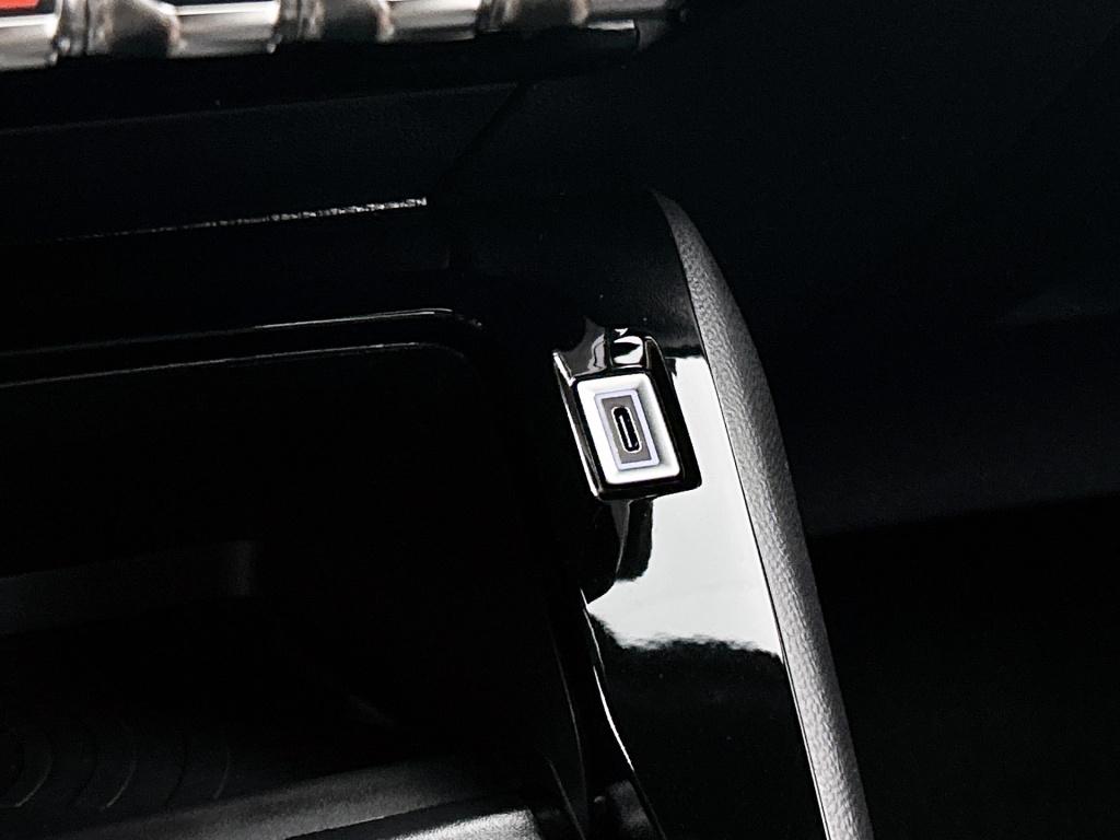 Peugeot 2008 hybrid 145pk automaat allure | rijklaar | adaptive cruise | 36