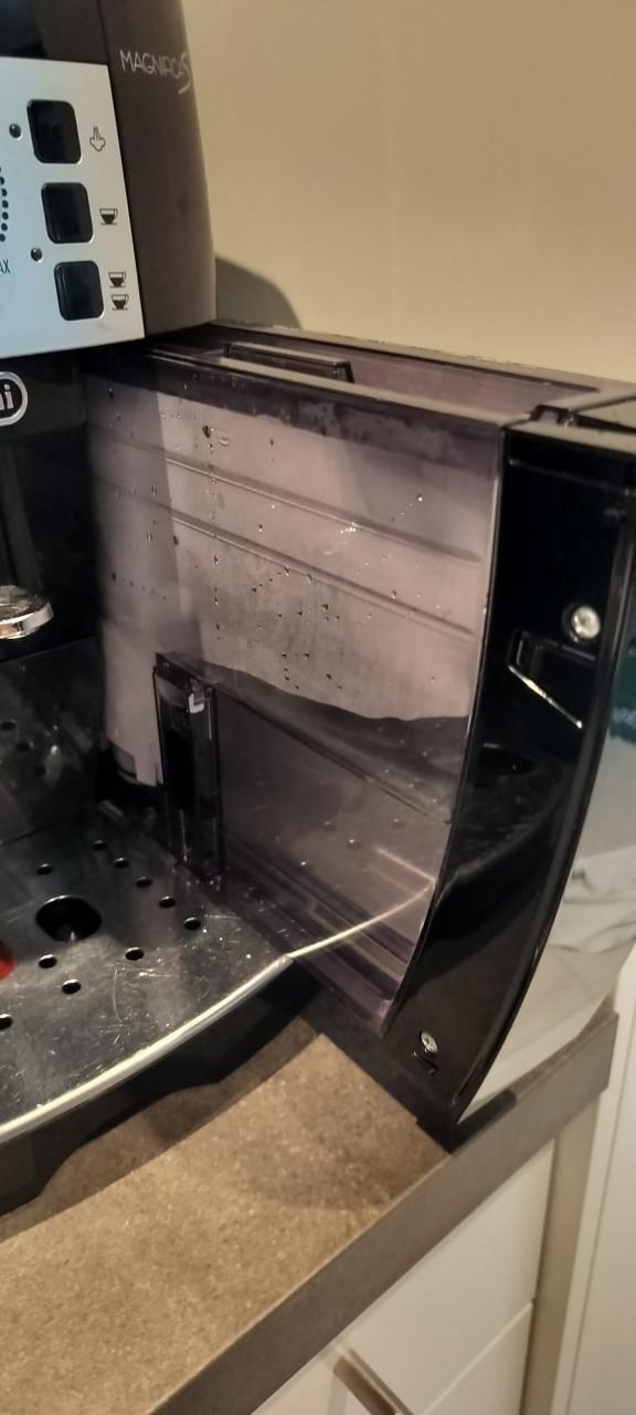 Delonghi Magnifica S + Melkschuimer