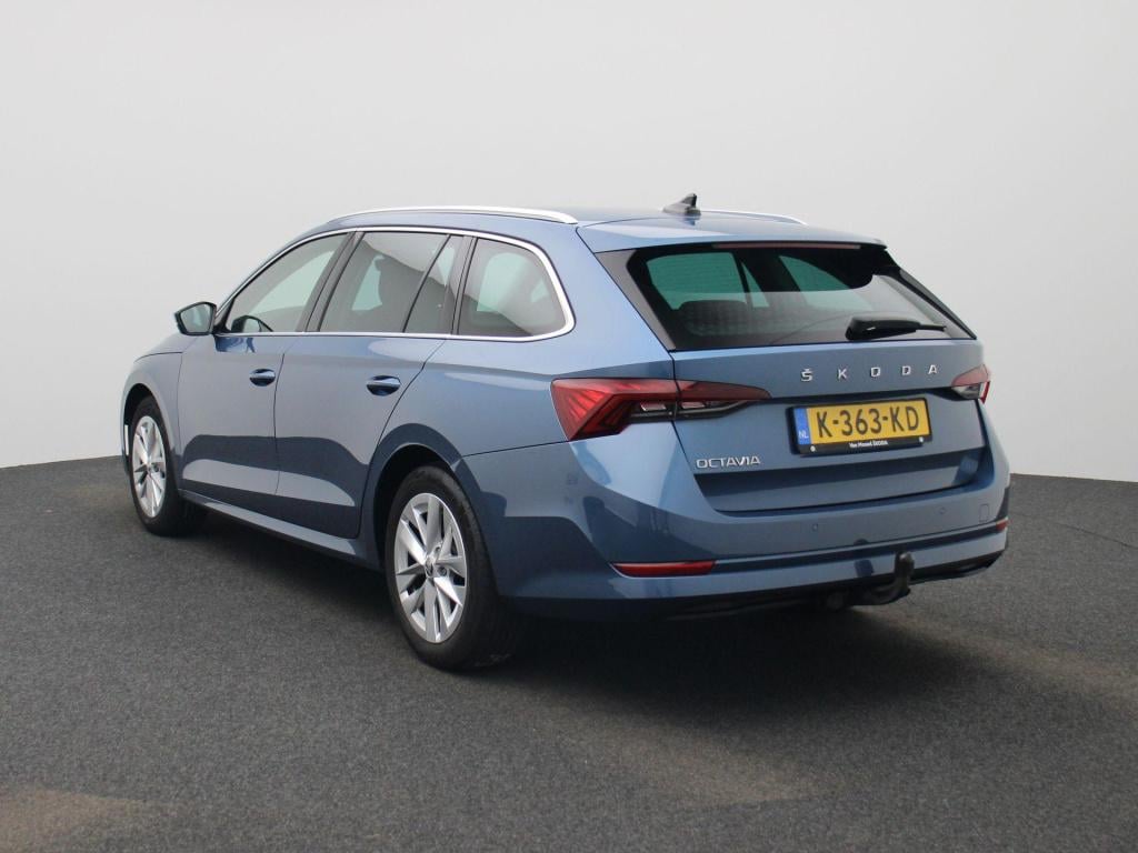 Skoda Octavia combi 1.5 tsi first edition | virtual cockpit | parkeer senso